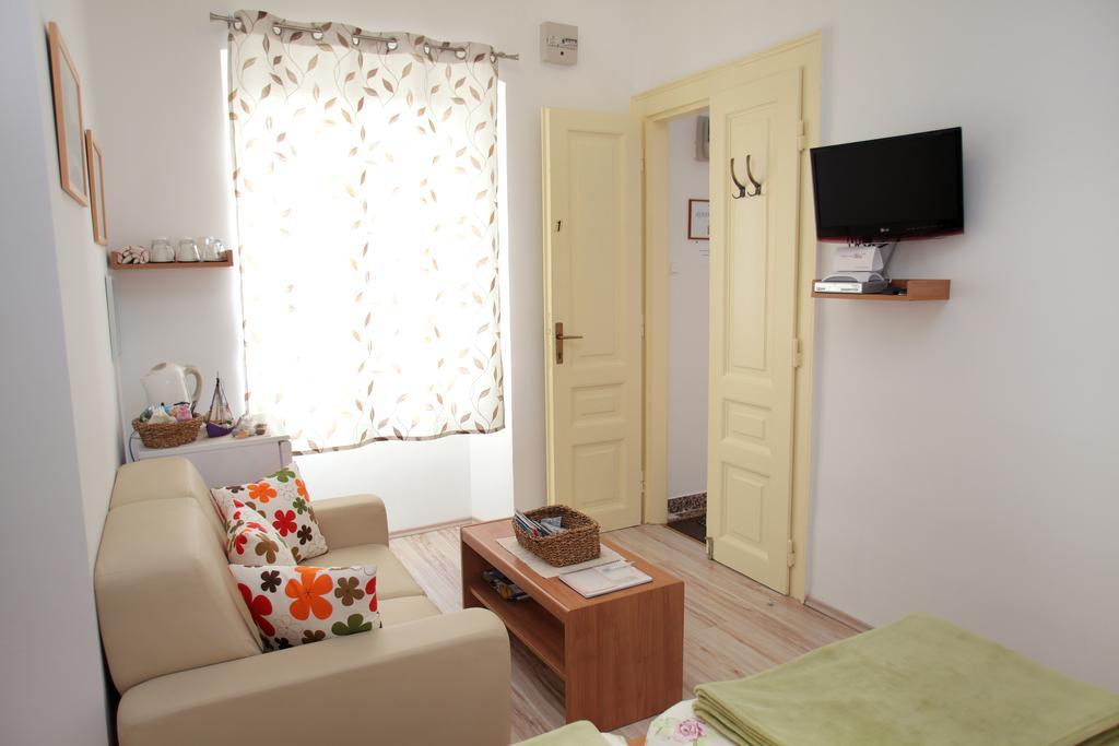 טרוגיר Room Mira מראה חיצוני תמונה