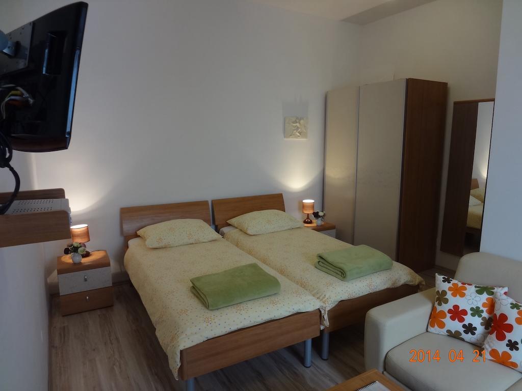 טרוגיר Room Mira חדר תמונה